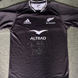 TANA UMAGA SIGNED NZ ALL BLACKS JERSEY